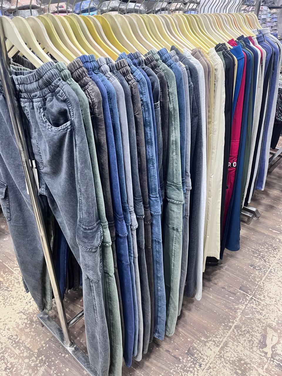 Mens Lower with six pocket and 4 pocket 